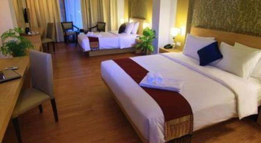 The Axana Hotel Padang  Ngoại thất bức ảnh