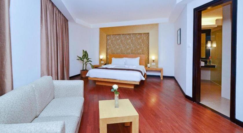 The Axana Hotel Padang  Ngoại thất bức ảnh