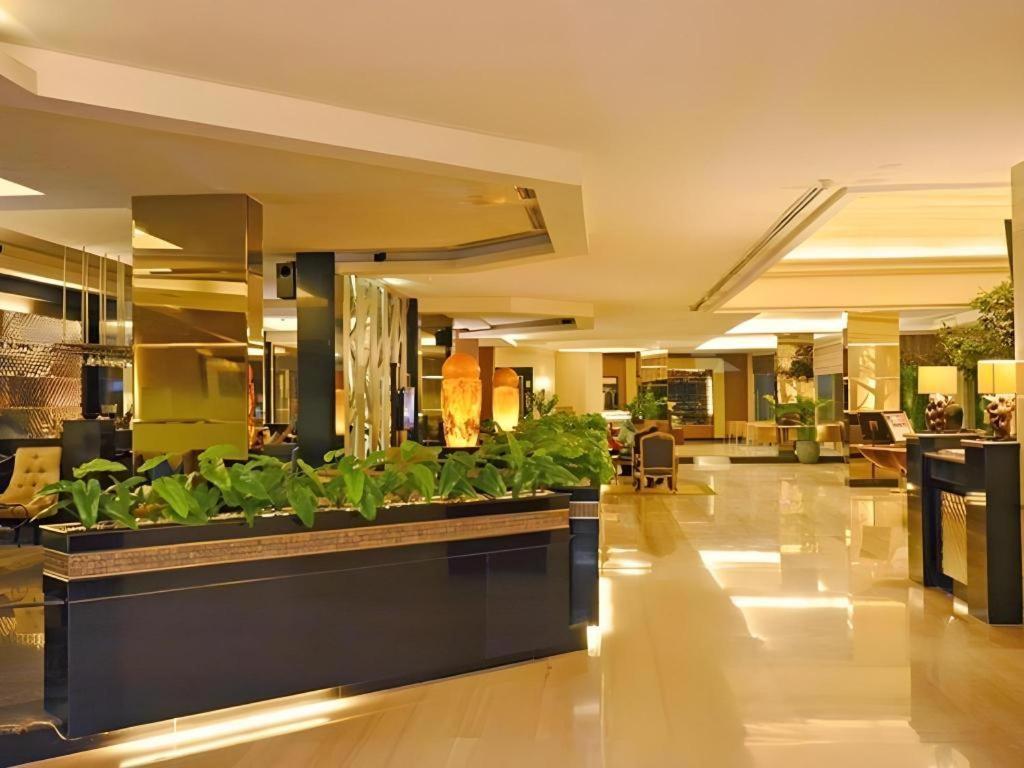 The Axana Hotel Padang  Ngoại thất bức ảnh